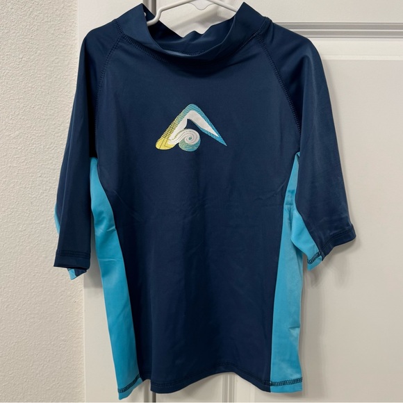 Kids Rashguard - Picture 1 of 5